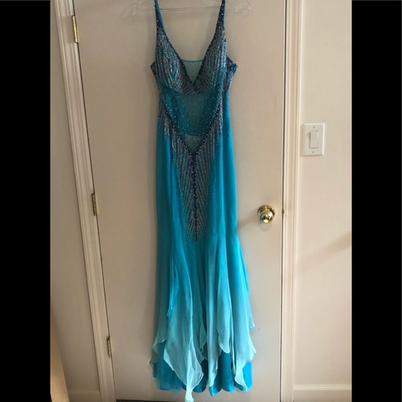 Vegas Dress Ombre Turquoise w/sheer beaded shawl - Picture 2 of 7